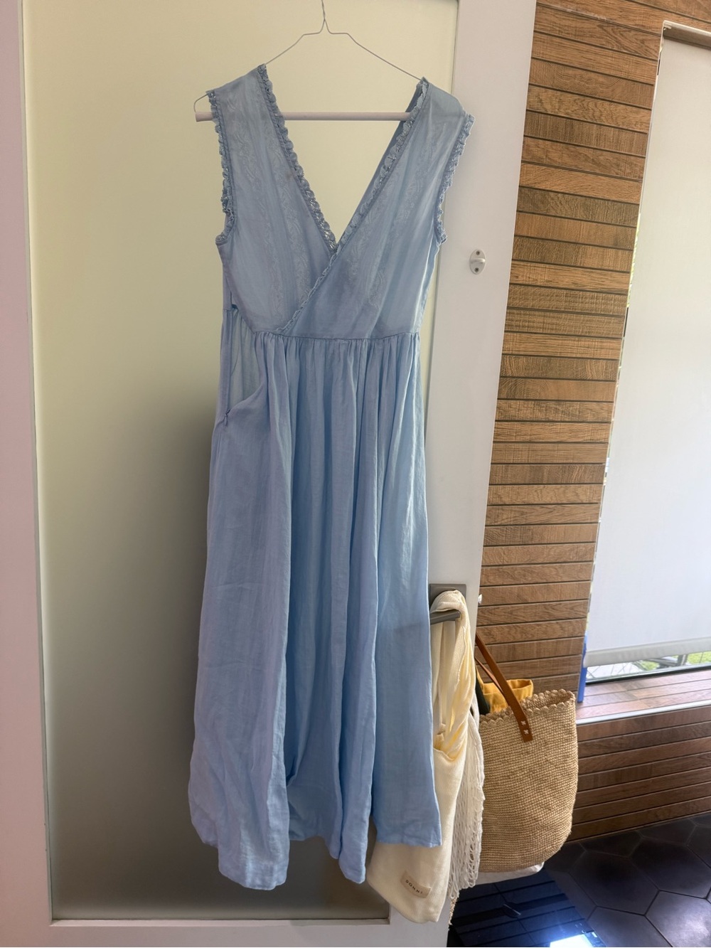 Doen Victoria Dress - Picture 7 of 7